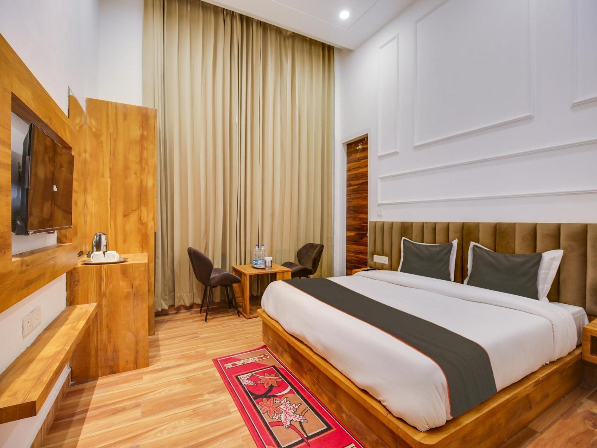 Fabhotel Amar Villa Amritsar Exteriör bild