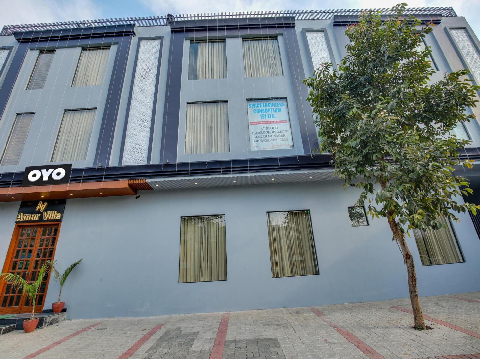 Fabhotel Amar Villa Amritsar Exteriör bild